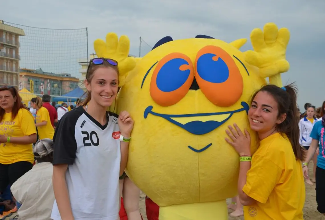 15° YOUNG VOLLEY ON THE BEACH 2015 15° YOUNG VOLLEY ON THE BEACH 2015