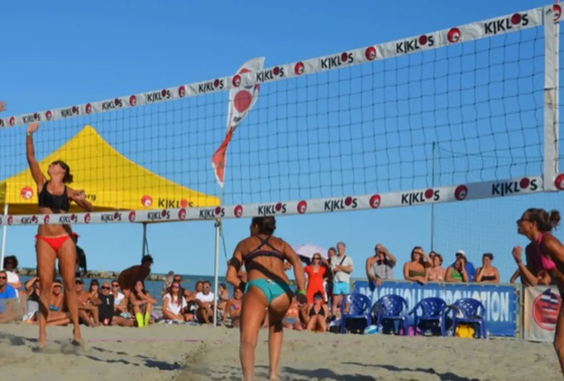 SAND VOLLEY, ULTIMO MESE DI ISCRIZIONI SAND VOLLEY, ULTIMO MESE DI ISCRIZIONI