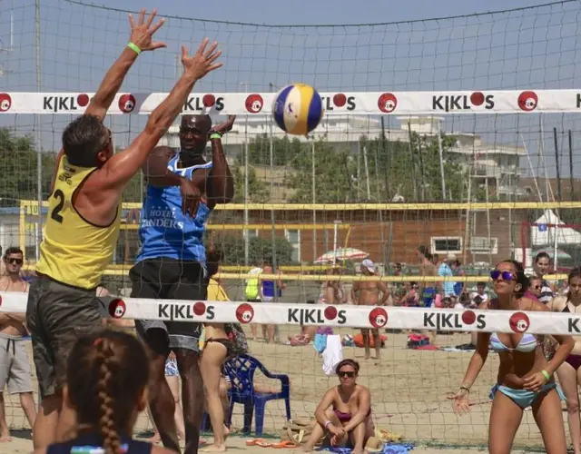 16° KIKLOS SAND VOLLEY GIUGNO