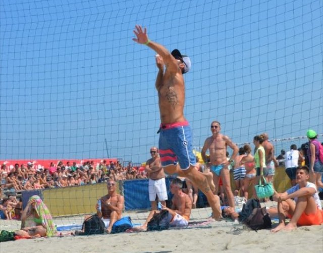 16° KIKLOS SAND VOLLEY GIUGNO