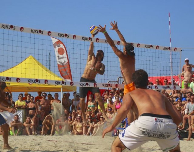 16° KIKLOS SAND VOLLEY GIUGNO