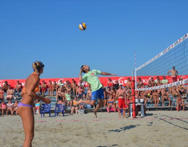 16° KIKLOS SAND VOLLEY GIUGNO