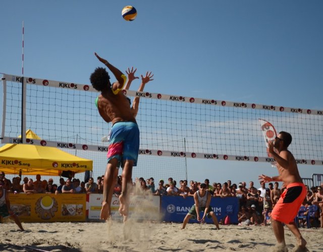 17° KIKLOS SAND VOLLEY GIUGNO