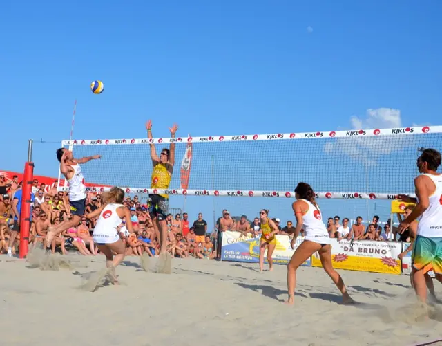 18° KIKLOS SAND VOLLEY GIUGNO